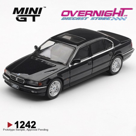 Mini GT Bmw 750il (E38) Black Sapphire 1999 Escala 1/64 MGT01242-L
