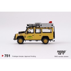 Land Rover Defender 110 Amazon Team Japan Camel Trophy Mini GT 751 Escala 1/64