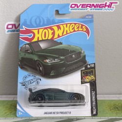 Hot Wheels Jaguar XE SV Project 8 - tarjeta larga GHD14-D7C5