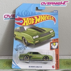 Hot Wheels 86 Monte Carlo SS - tarjeta larga