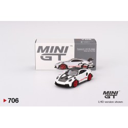 Mini GT Porsche 911 (992) GTS RS Weissach Package blanco – Escala 1/64 MGT00706-L