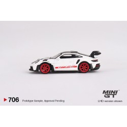Mini GT Porsche 911 (992) GTS RS Weissach Package blanco – Escala 1/64 MGT00706-L