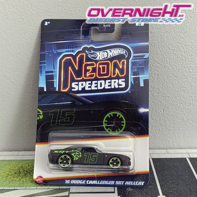 Hot Wheels Silver 15 Dodge Challenger SRT Hellcat Neon Speeders HRW80-LA11