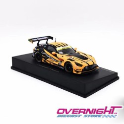 Spark Mercedes Benz AMG GT3 n18 Up Garage GT300 - Escala 1/64 64SGT25018