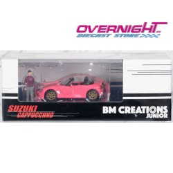 BM Creations Suzuki Cappuchino rosa con figura Escala 1/64 BM64B0094