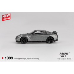 Mini GT Nissan GTR (R35) CRS Version Dark Metal Gray 2013 MGT01089-R