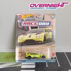 Hot Wheels premium Aston Martin Vantage GTE - Race Day