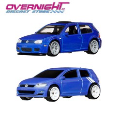 Hot Wheels Premium pack 2 2004 Volkswagen Golf R32 y Golf Mk7 JHW49