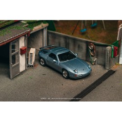 - PREORDER - Tarmac Works Porsche 928 Gts Blue Metallic 1992 escala 1/64 T64G-084-BL