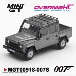 - PREORDER - Land Rover Defender 110 Crew cab Skyfall 2012 Blister Español - Escala 1/64 - MGT00918-007S