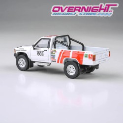 Para64 Toyota Hilux 1993 Roof of Africa Toyota Dealer Team Escala 1/64 PA-65529