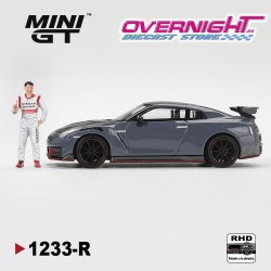- PREORDER - Mini GT Nissan GTR R35 Nismo Tsukuba Production Car Lap Record Y Figura Matsuda - Escala 1/64 - MGT01333-R