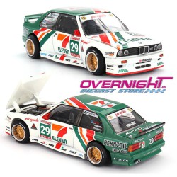 Mini GT BMW M3 KAIDO WORKS LARRY CHEN V1 USA Exclusive - Escala 1/64 Kaido House KHMG217